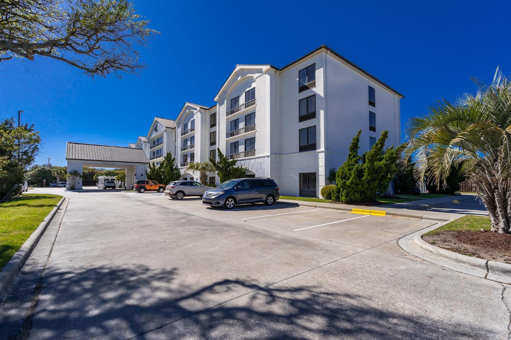 Hotel Alice Pine Knoll Shores Exterior foto