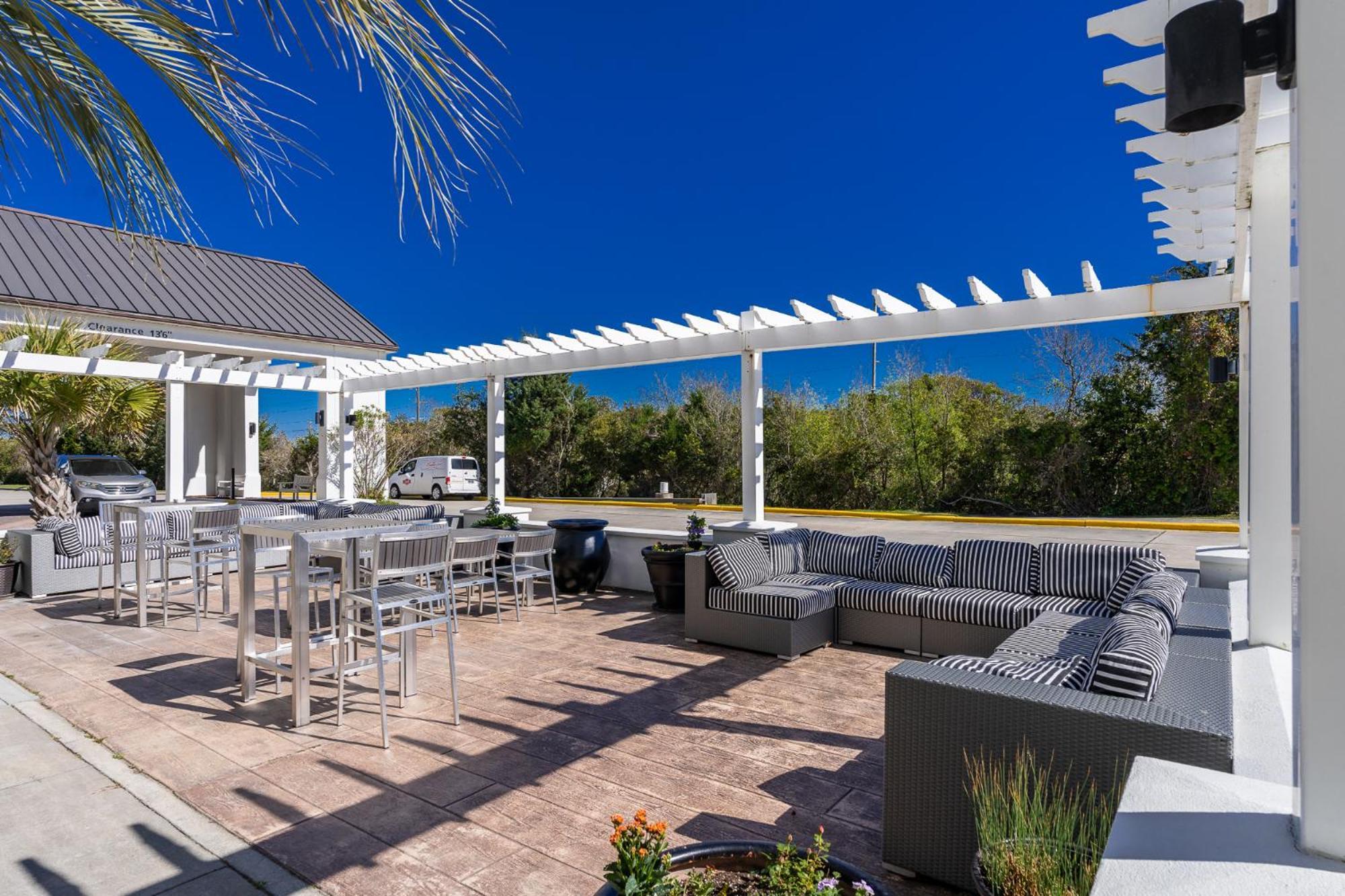 Hotel Alice Pine Knoll Shores Exterior foto