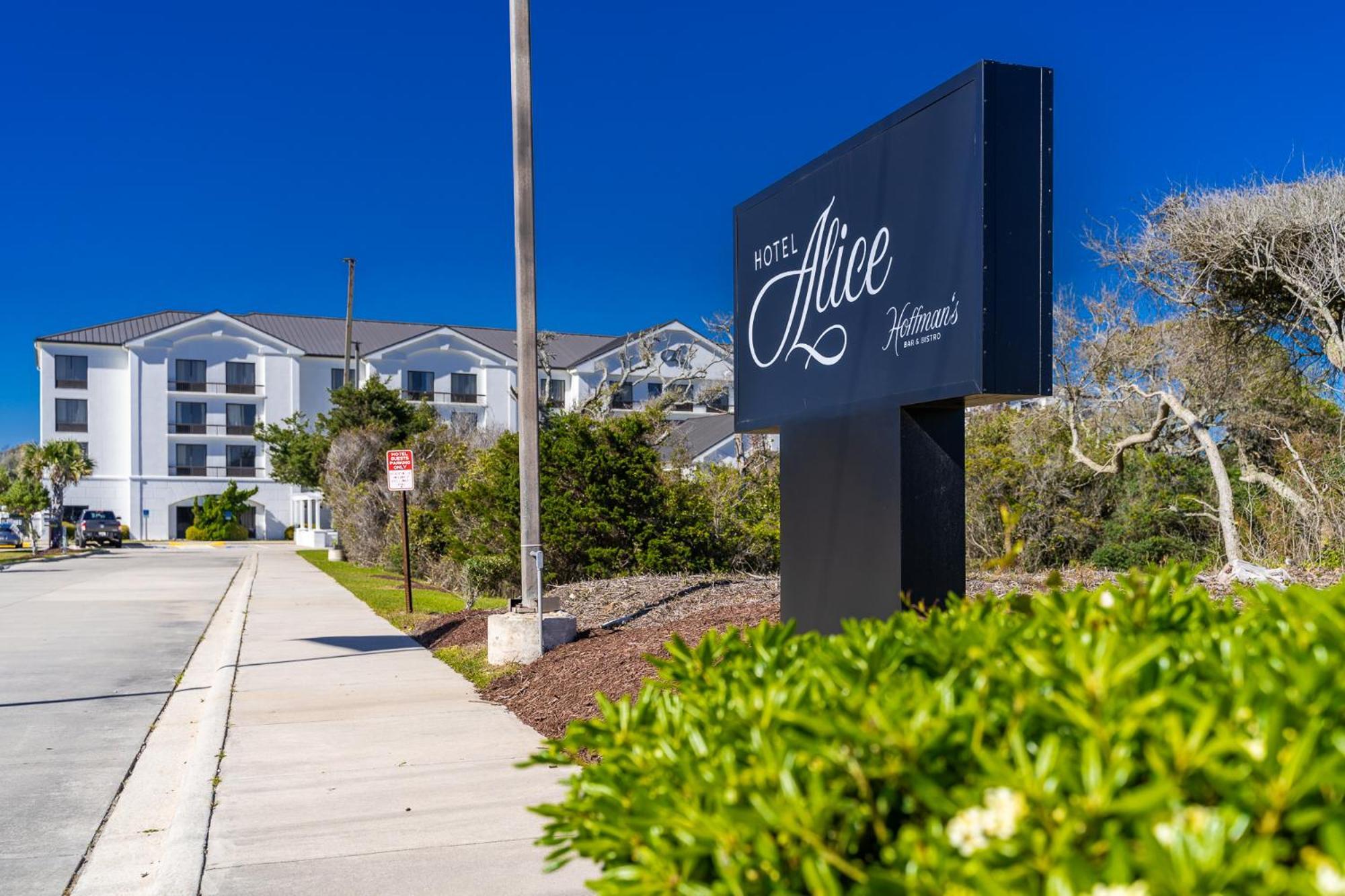 Hotel Alice Pine Knoll Shores Exterior foto