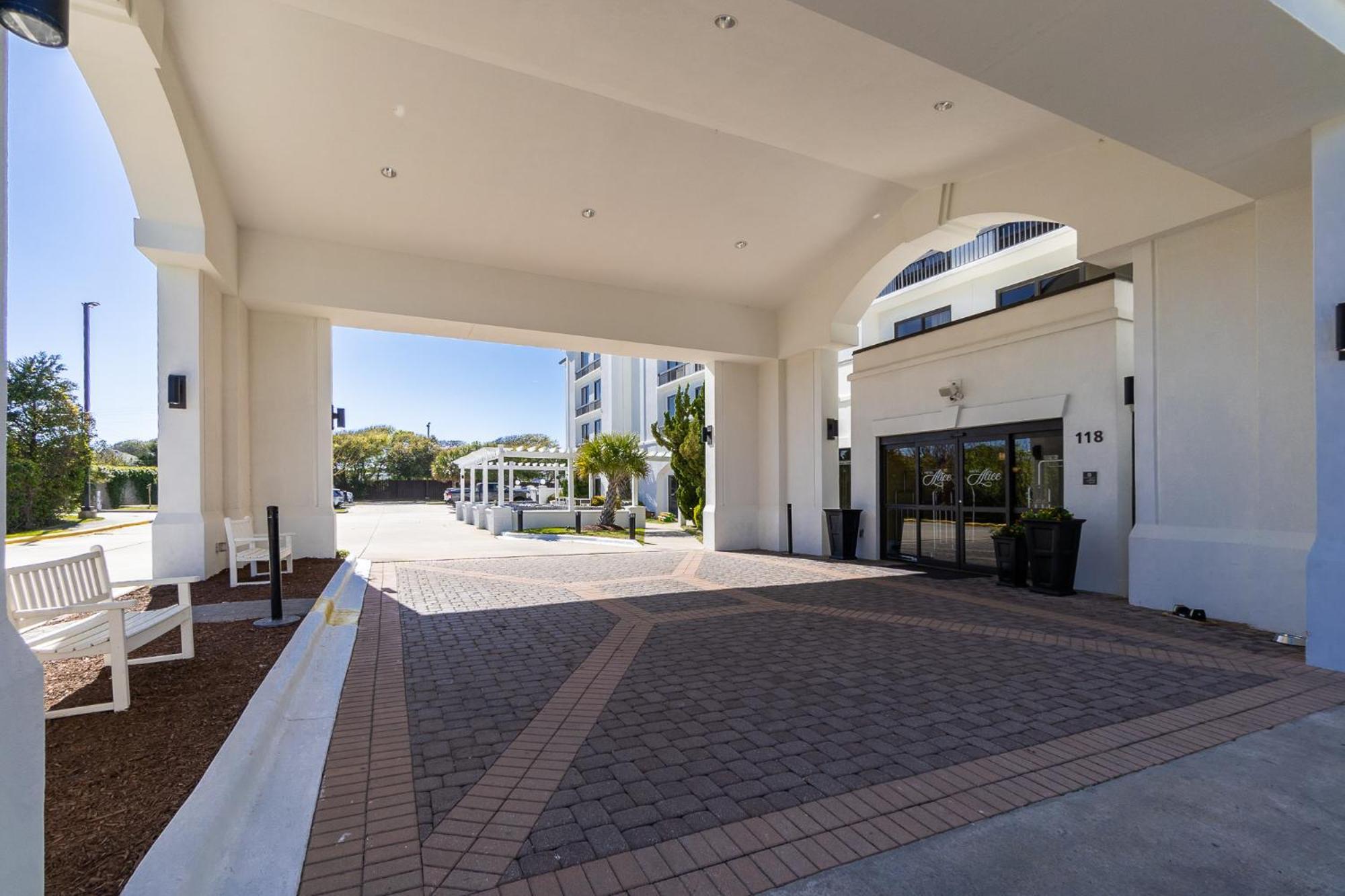 Hotel Alice Pine Knoll Shores Exterior foto